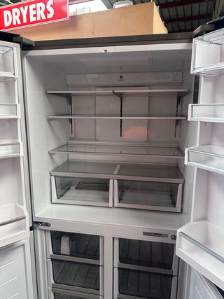 *Current Model *Fisher & Paykel Series 7 538L Quad Door Refrigerator with Ice and Water Black Stainless Steel [Factory Second 12 Month Warranty] ]