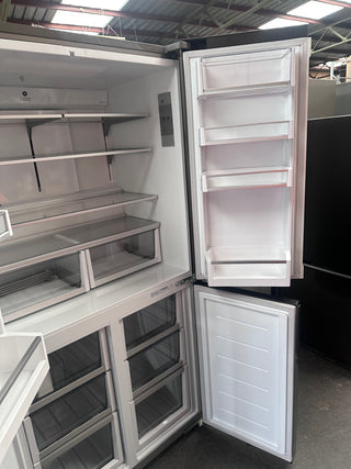 *Current Model *Fisher & Paykel Series 7 538L Quad Door Refrigerator with Ice and Water Black Stainless Steel [Factory Second 12 Month Warranty] ]