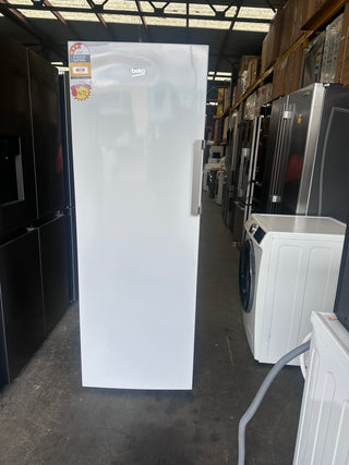 *Made in Europe* Beko 256L Upright Frost Free Freezer BVF290W [Carton Damaged - 12 Months warranty]