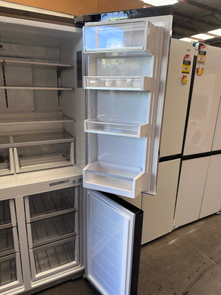 *Current Model* Fisher & Paykel 538L Black Stainless Steel French Door Fridge RF605QNUVB1 [Factory Second]