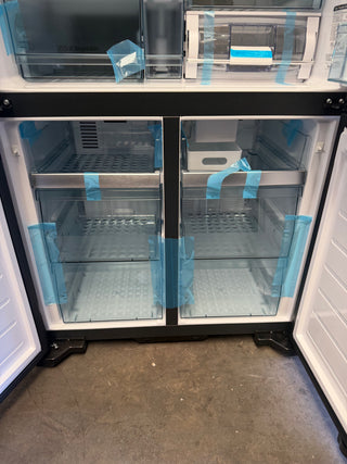 *Current Model* Hitachi 569L RWB640VT0X-1MGW Fridge with Non-Plumbed Ice Maker - Glass Matte White [Carton Damage ]