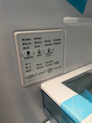 *Current Model* Hitachi 569L RWB640VT0X-1MGW Fridge with Non-Plumbed Ice Maker - Glass Matte White [Carton Damage ]
