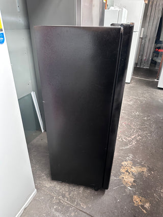 Hisense 157L Bar Fridge [Refurbished]