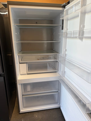 Fisher & Paykel Series 5 515L Bottom Mount Fridge with Ice and Water Stainless Steel RF505BRNUX1 [Factory Second] - DMS Appliances