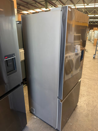 Fisher & Paykel Series 5 515L Bottom Mount Fridge with Ice and Water Stainless Steel RF505BRNUX1 [Factory Second] - DMS Appliances