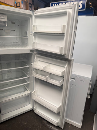 Westinghouse 340L Fridge [Refurbished] - DMS Appliances