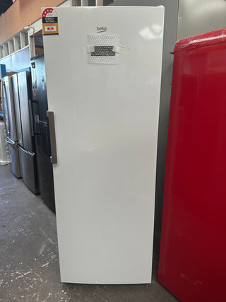 *Made in Europe* Beko 404L Frost Free Upright Freezer BVF404W   NEW [Carton Damage - 12 Months Warranty ]