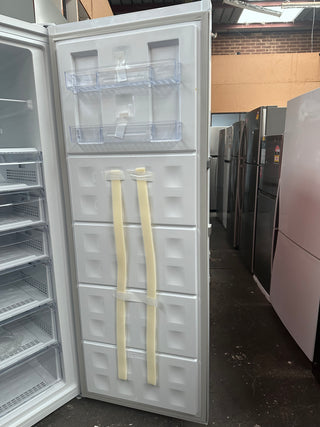 *Made in Europe* Beko 404L Frost Free Upright Freezer BVF404W   NEW [Carton Damage - 12 Months Warranty ]