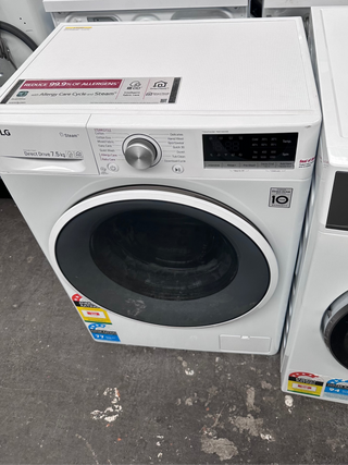 LG 7.5kg Front Loader with Steam  [Refurbished]