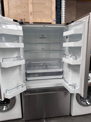 *Current Model* Fisher & Paykel Series 7 569L French Door Refrigerator Stainless Steel RF610ADX5 [Factory Second]