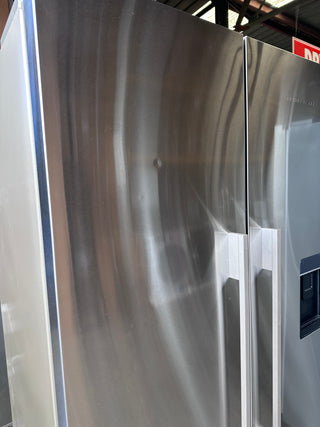 *Current Model *Fisher & Paykel 569L ActiveSmart French Door Fridge RF610ADUX5 [Factory Second]