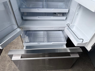 *Current Model *Fisher & Paykel 569L ActiveSmart French Door Fridge RF610ADUX5 [Factory Second]