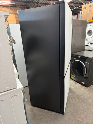 *Current Model* Hitachi 638L RWB640VT0XMGW Fridge with Non-Plumbed Ice Maker - Glass Matte White [Factory Second]