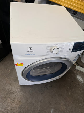 Electrolux 8kg Ultimate Care Condenser Dryer  [Refurbished]
