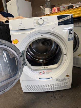 Electrolux 8kg Ultimate Care Condenser Dryer  [Refurbished]