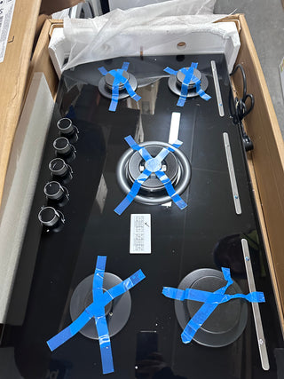*Current model* Beko 90cm Black Tempered Glass Gas Cooktop BCT90GG1  [Carton Damage]