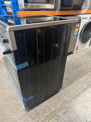 *Current Model* Beko 60cm Stainless Steel Freestanding Oven with Ceramic Cooktop BFCB60VMX [Factory Scond] ]