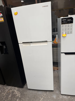 Samsung 341L Top Mount Fridge [Refurbished]