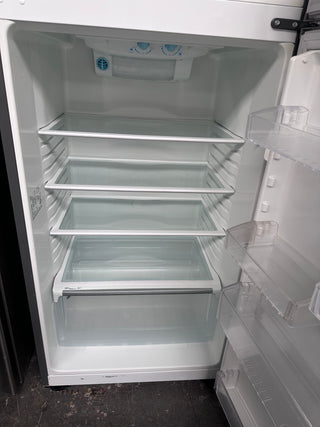 Simpson 390L Sliver Top Mount Fridge [Refurbished]