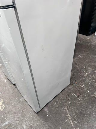 Hisense 350L Top Mount Fridge [Refurbished]