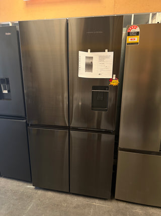 Fisher & Paykel Series 7 538L Quad Door Refrigerator with Ice and Water Black Stainless Steel RF605QNUVB1 [Factory Second]