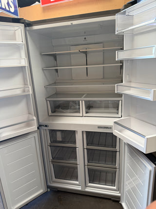 Fisher & Paykel Series 7 538L Quad Door Refrigerator with Ice and Water Black Stainless Steel RF605QNUVB1 [Factory Second]