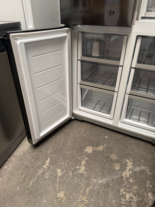 Fisher & Paykel Series 7 538L Quad Door Refrigerator with Ice and Water Black Stainless Steel RF605QNUVB1 [Factory Second]