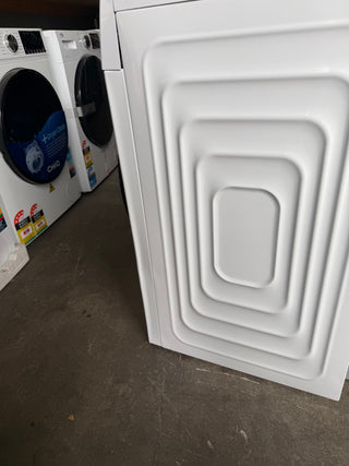 *Made in Europe* Beko 8kg Sensor Controlled Heat Pump Tumble Dryer BDPB8010W [Factory Second]