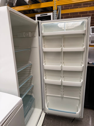 Westinghouse 426L Upright Fridge [Refurbished]