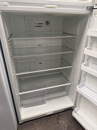 Fisher & Paykel 517L Top Mount Fridge [Refurbished] - DMS Appliances