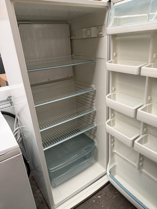 Westinghouse 426L Upright Fridge [Refurbished]